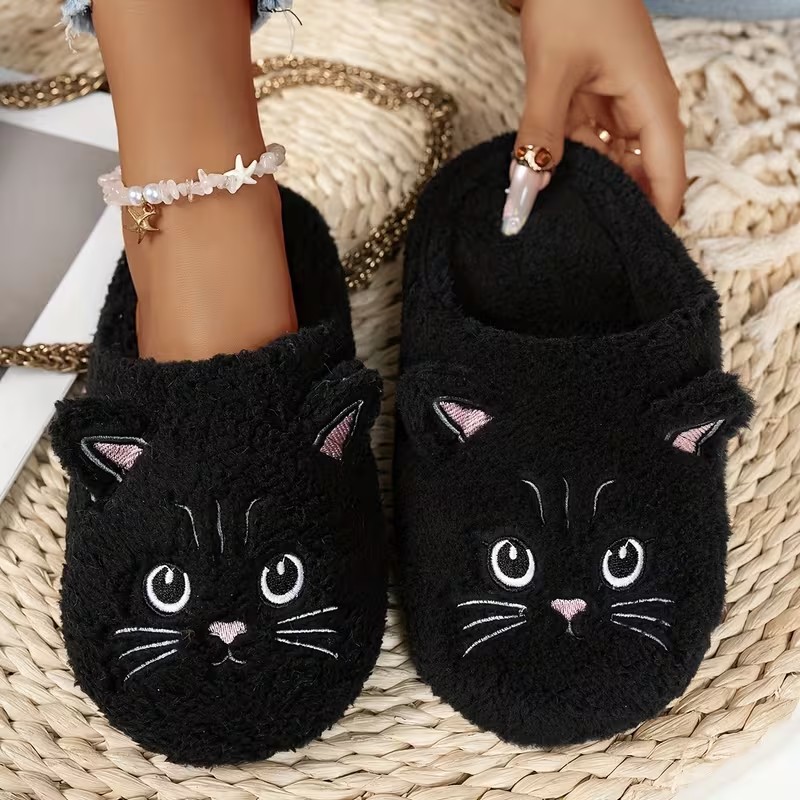 Cómodas Pantuflas de Felpa Uni - Embroidery Cat reseña y precio